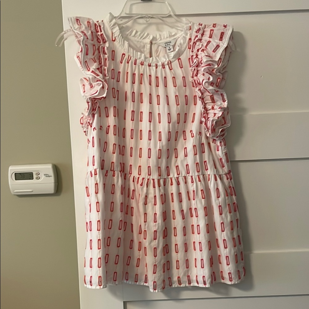 Crown & Ivy Pink, Orange and White Ruffled Flutter Sleeve Top